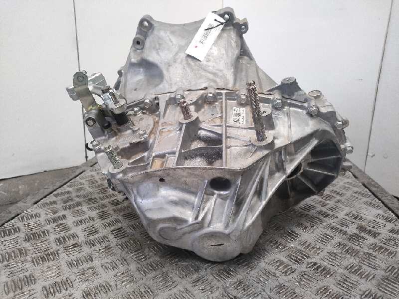 Recambio de caja cambios para mazda cx-30 referencia OEM IAM CAW20 DEFECTUOSO 