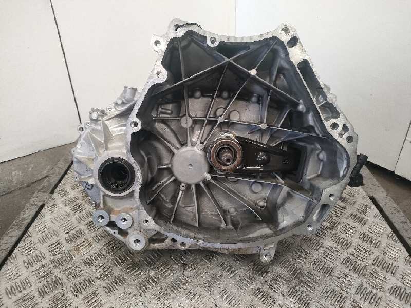 Recambio de caja cambios para mazda cx-30 referencia OEM IAM CAW20 DEFECTUOSO 