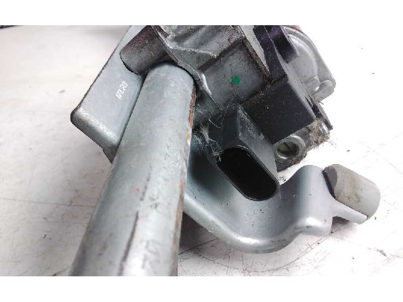 Recambio de motor limpia delantero para bmw serie 1 berlina (e81/e87) 118d referencia OEM IAM 692570601  