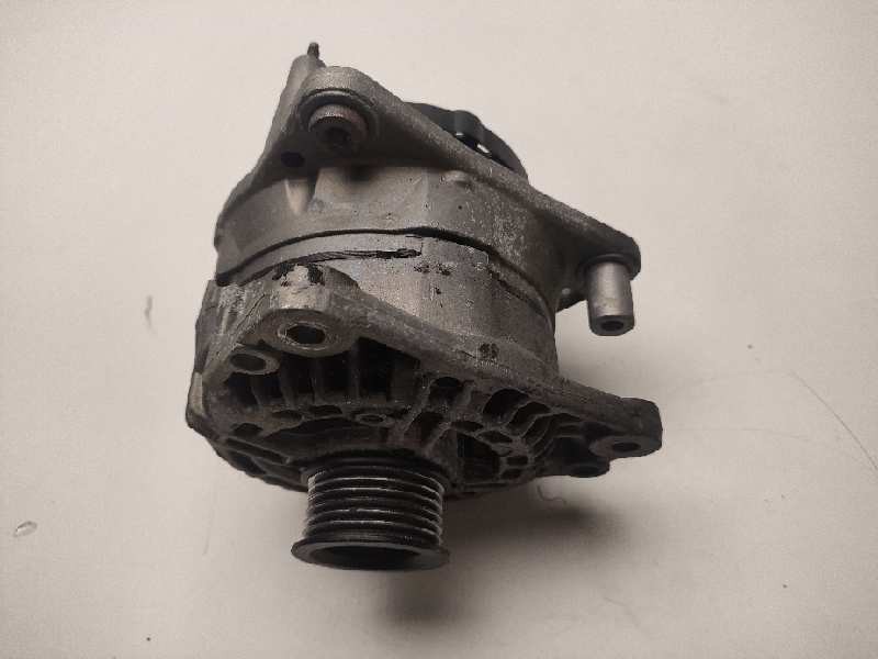 Recambio de alternador para audi a3 sportback (8p) 1.6 16v fsi referencia OEM IAM 0986045320  