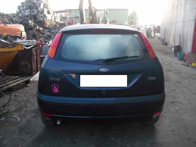 ford focus berlina (cak) del año 1998