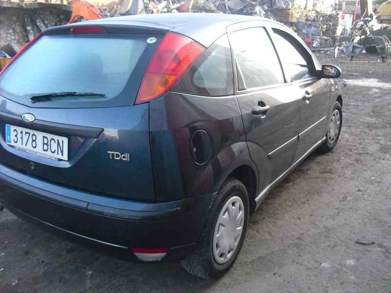 ford focus berlina (cak) del año 1998