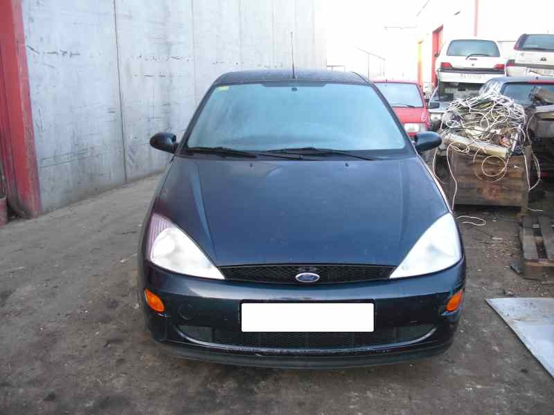 ford focus berlina (cak) del año 1998