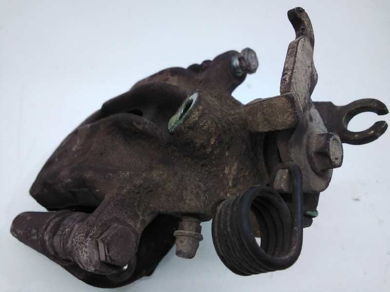 Recambio de pinza freno trasera derecha para volvo s40 berlina 1.8i referencia OEM IAM 8251697  
