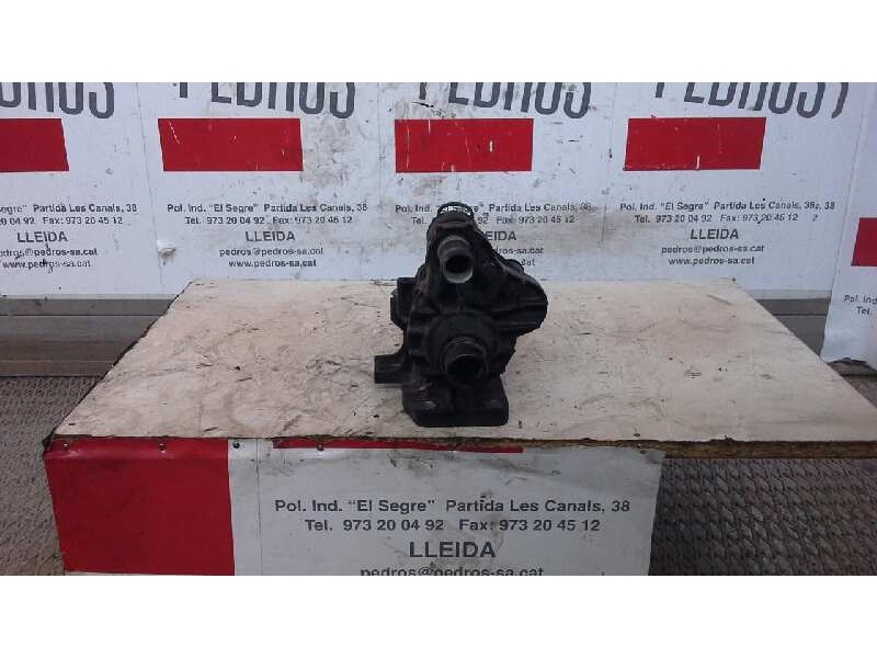 Recambio de caja termostato para citroen c4 berlina collection referencia OEM IAM 9647767180  