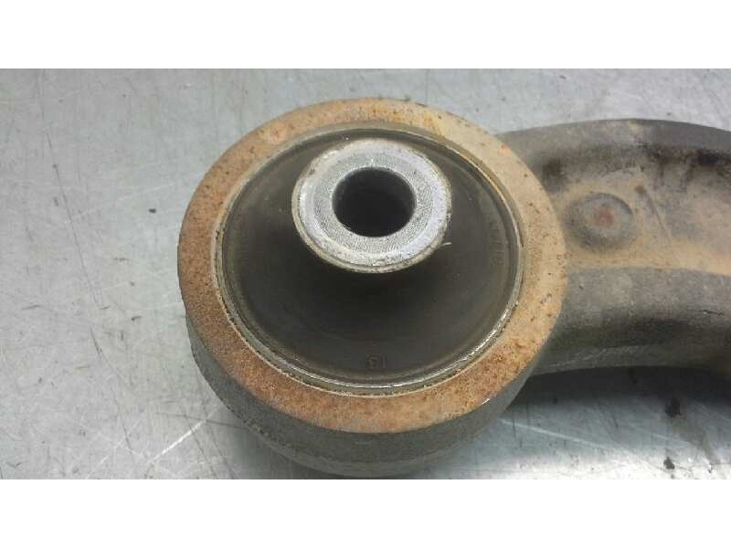 Recambio de brazo suspension inferior delantero izquierdo para nissan nv 400 referencia OEM IAM   