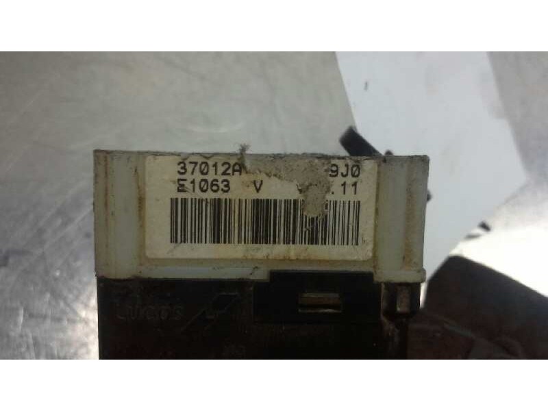 Recambio de mando limpia para renault clio i fase i+ii (b/c57) referencia OEM IAM   36983