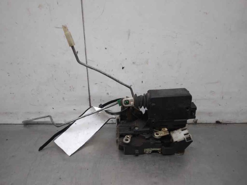 Recambio de cerradura puerta delantera derecha para renault safrane (b54) 2.1 dt referencia OEM IAM 7701036101  