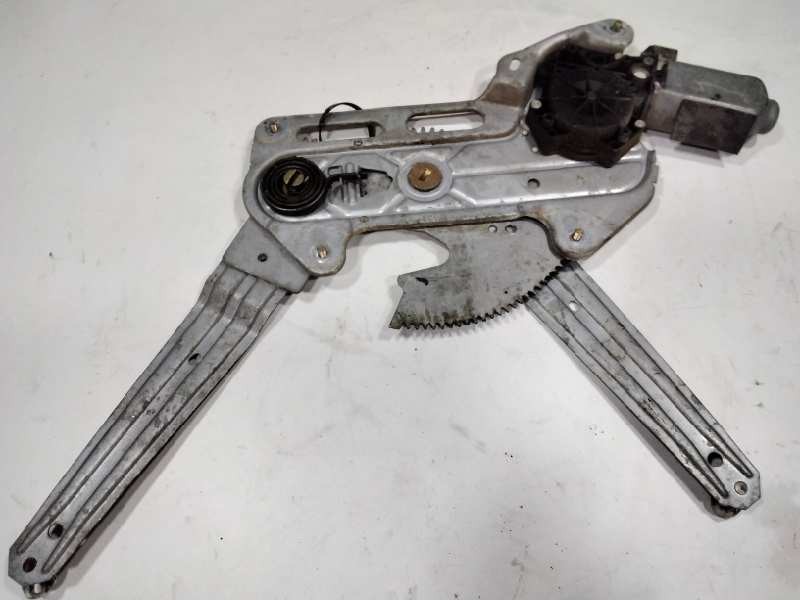 Recambio de elevalunas delantero derecho para renault safrane (b54) 2.1 dt referencia OEM IAM 7700809802  