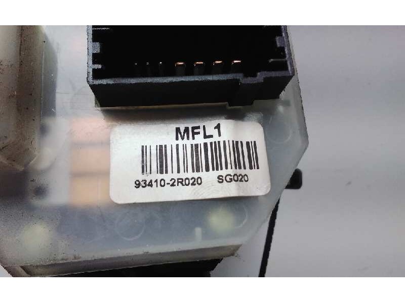 Recambio de mando intermitentes para hyundai i30 comfort referencia OEM IAM 934102R020  