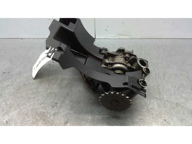 Recambio de bomba aceite para nissan primastar (x..) 2.0 dci diesel referencia OEM IAM 8200345633  