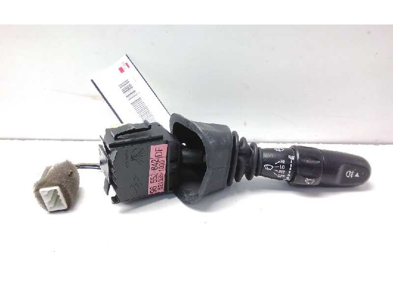 Recambio de mando limpia para daewoo nubira berlina sx referencia OEM IAM 96552842  