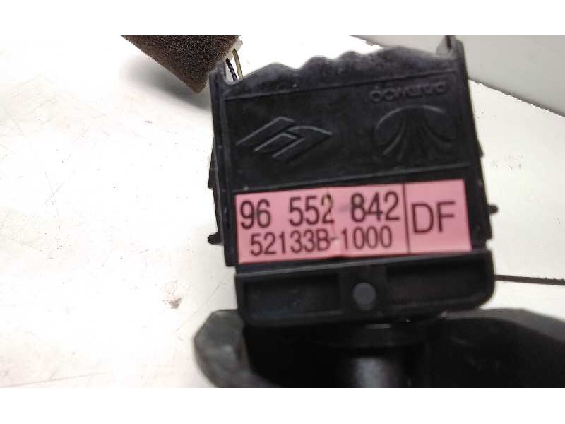 Recambio de mando limpia para daewoo nubira berlina sx referencia OEM IAM 96552842  