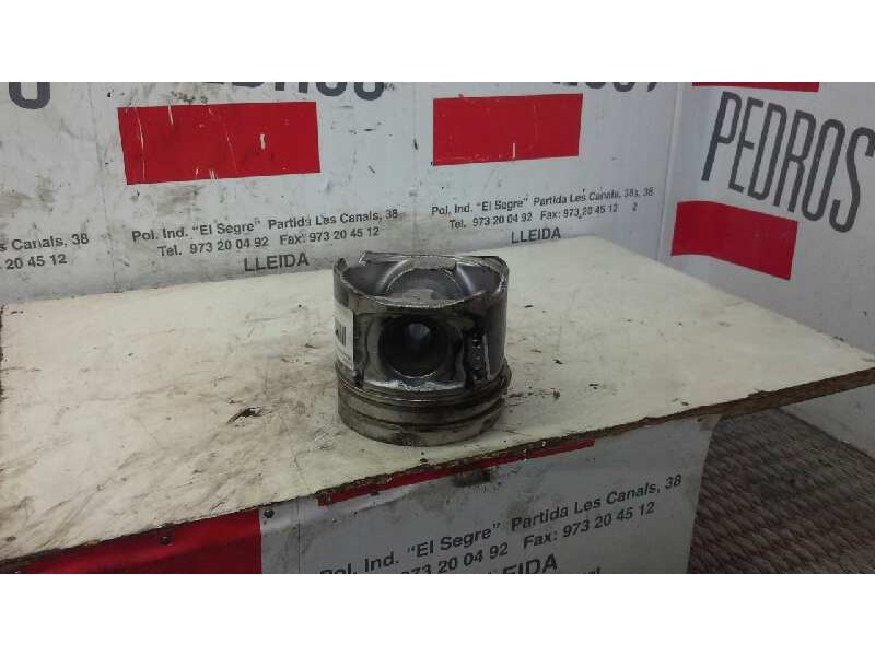 Recambio de piston para renault trafic caja cerrada (ab 4.01) 2.0 dci diesel cat referencia OEM IAM   