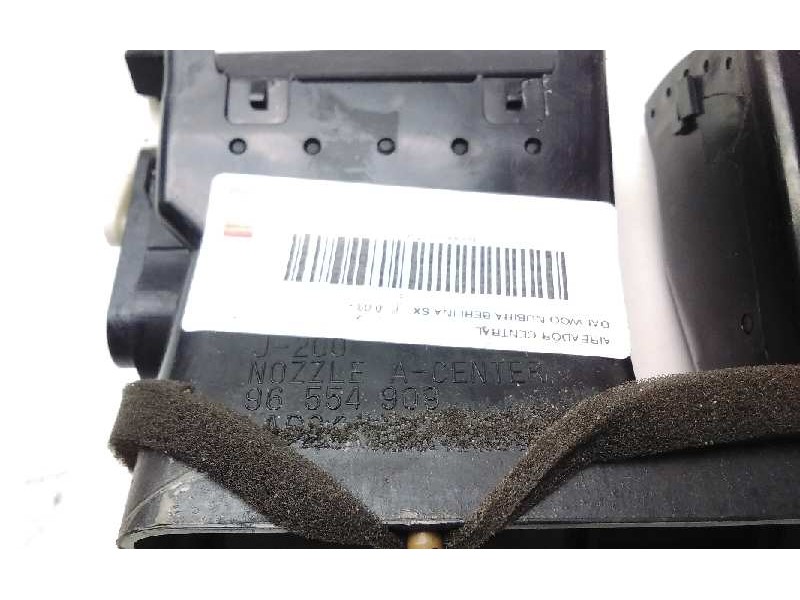 Recambio de aireador central para daewoo nubira berlina sx referencia OEM IAM 96554909  