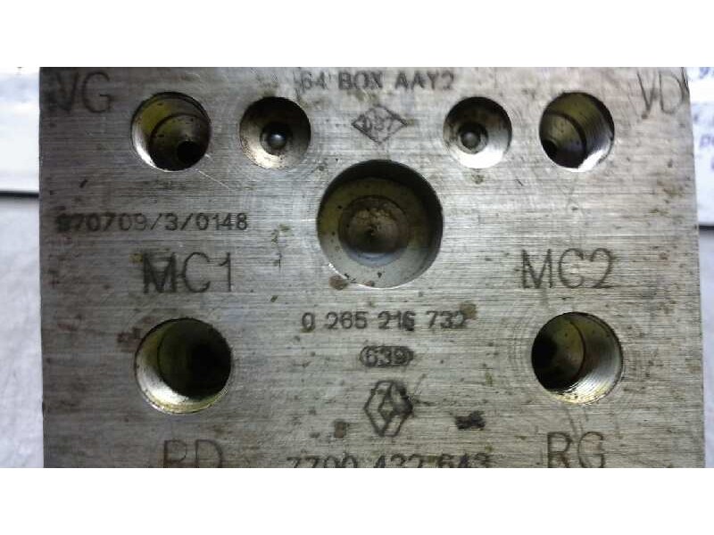 Recambio de centralita abs para renault megane ii berlina 5p 1.6 16v referencia OEM IAM   37780