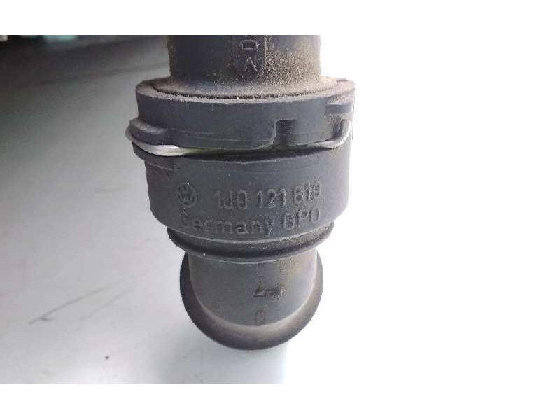 Recambio de radiador agua para audi a3 (8l) 1.6 ambiente referencia OEM IAM 1J0121619  