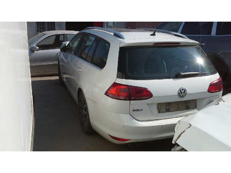 volkswagen golf vii sportsvan del año 2014