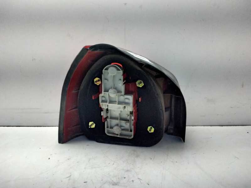 Recambio de piloto trasero derecho para audi a3 (8l) 1.9 tdi ambition referencia OEM IAM 8L0945096B05S  