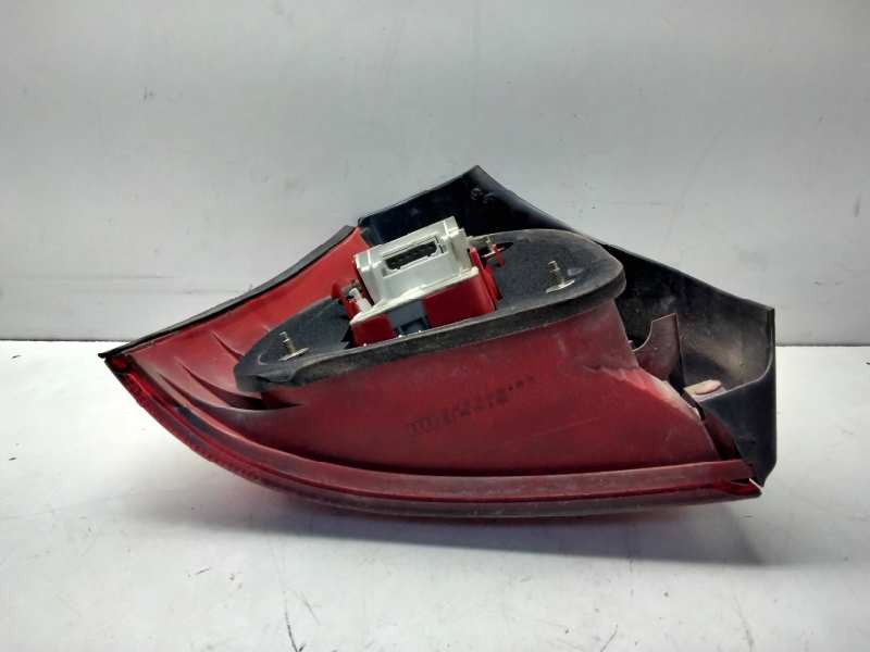 Recambio de piloto trasero derecho para audi a3 (8l) 1.9 tdi ambition referencia OEM IAM 8L0945096B05S  