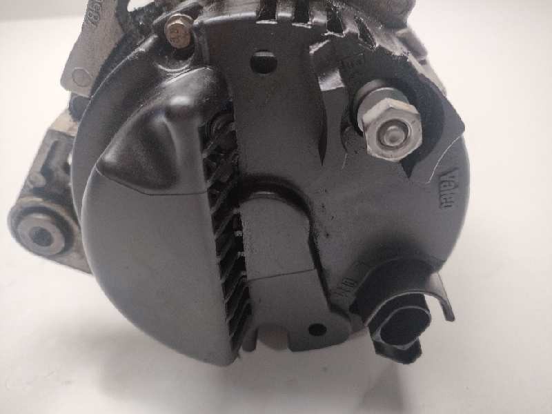 Recambio de alternador para volkswagen polo (6r1) advance referencia OEM IAM 03D903025J  