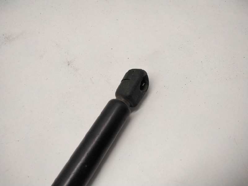 Recambio de amortiguadores maletero / porton para mg rover metro 1.3 referencia OEM IAM   38078