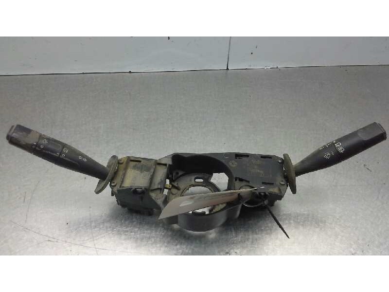 Recambio de mando limpia para citroen berlingo 2.0 hdi sx modutop familiar referencia OEM IAM 623991  