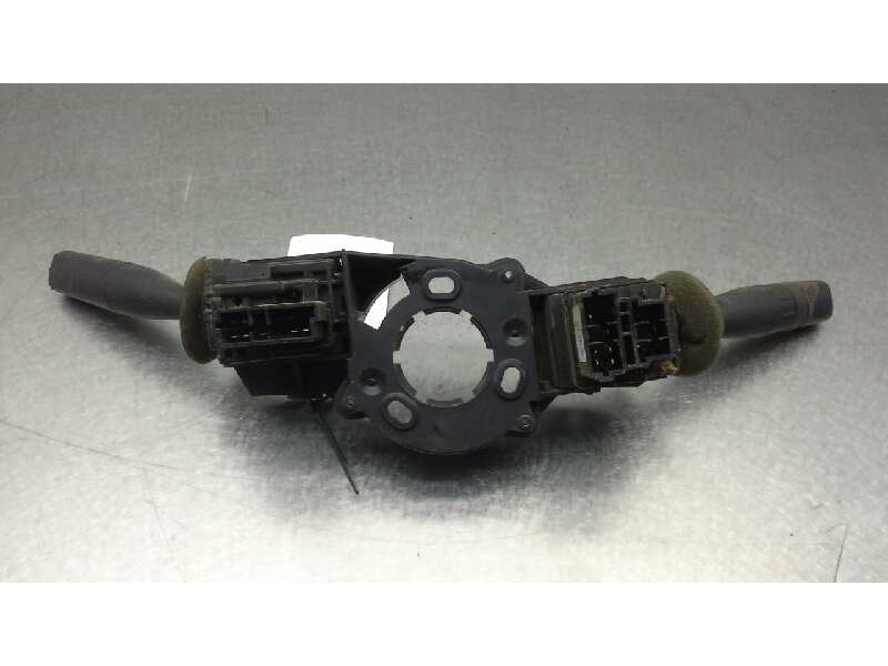 Recambio de mando limpia para citroen berlingo 2.0 hdi sx modutop familiar referencia OEM IAM 623991  
