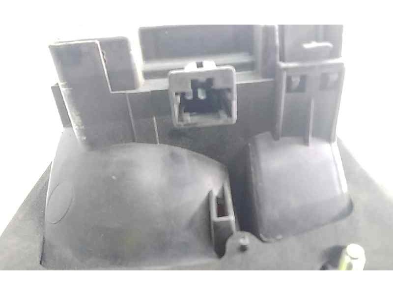 Recambio de piloto trasero derecho para honda accord aerodeck (ce) referencia OEM IAM   38182