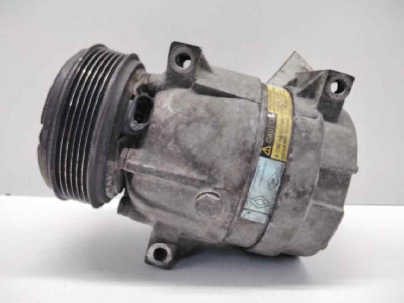 Recambio de compresor aire acondicionado para renault trafic combi (ab 4.01) passenger authentique combi corto referencia OEM IA