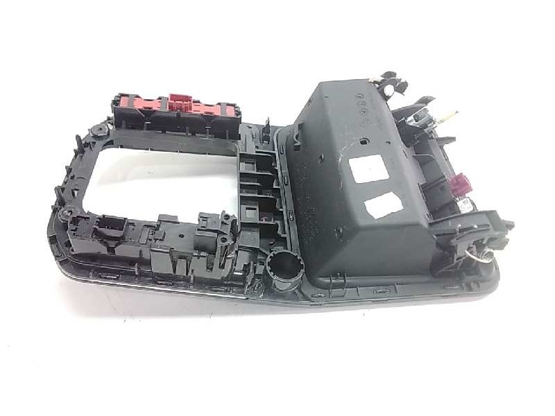 Recambio de cenicero para volkswagen golf vii sportsvan advance bluemotion tech referencia OEM IAM 517863284A  