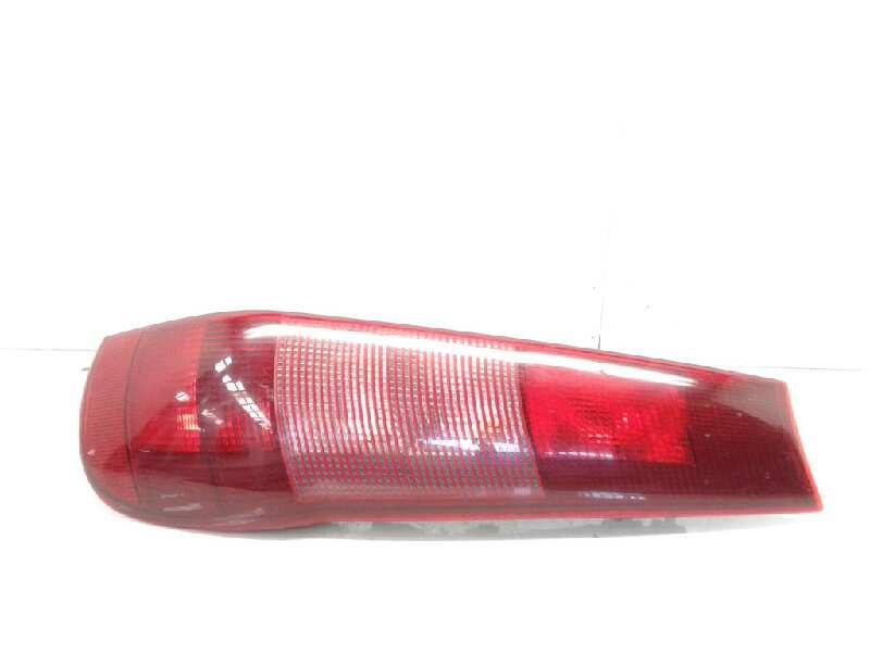 Recambio de piloto trasero derecho para fiat punto berl. (176) referencia OEM IAM 36500751D  38220