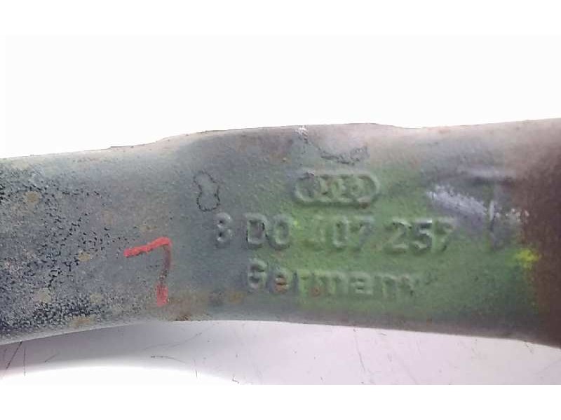 Recambio de mangueta delantera izquierda para audi a4 berlina (b5) 2.6 referencia OEM IAM 8D0406257  