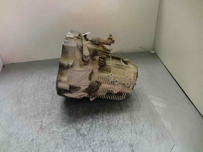 Recambio de caja cambios para nissan primera berlina (p11) 2.0 turbodiesel cat referencia OEM IAM 2J6  38268