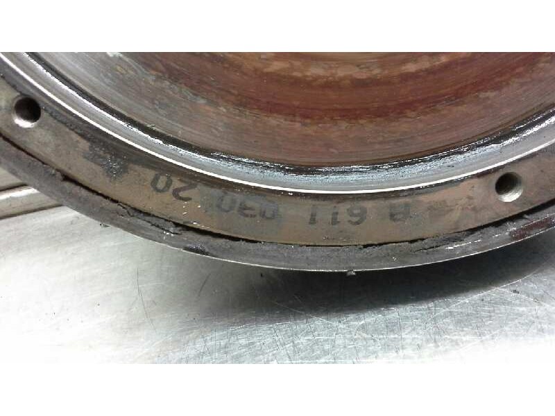 Recambio de volante motor para mercedes sprinter 02.00  caja cerrada 311 cdi (903.661-662) referencia OEM IAM A61103020  