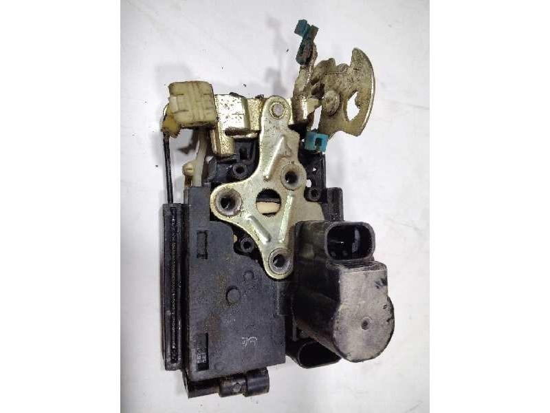 Recambio de cerradura puerta delantera izquierda para daewoo tacuma sx referencia OEM IAM 96260985  