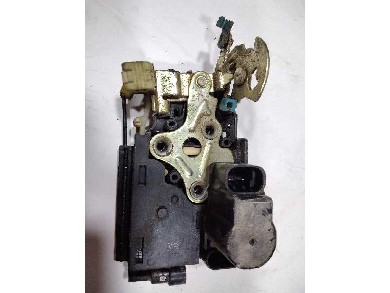 Recambio de cerradura puerta delantera izquierda para daewoo tacuma sx referencia OEM IAM 96260985  