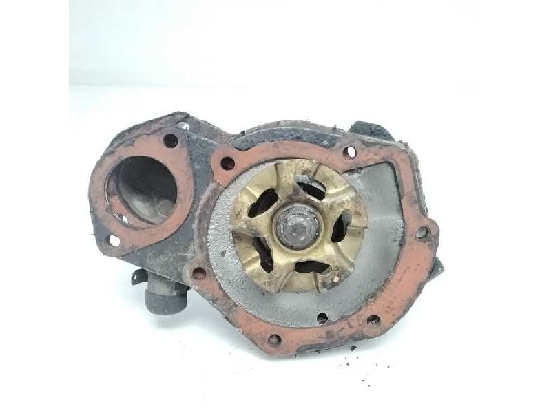 Recambio de bomba agua para renault trafic (desde 5.89) 2.5 diesel referencia OEM IAM   38521