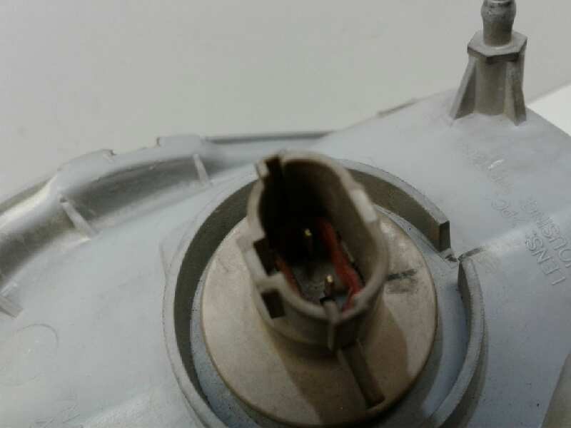 Recambio de faro derecho para daewoo tacuma sx referencia OEM IAM 96260520  