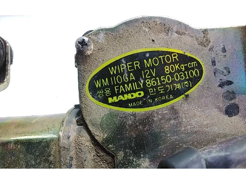 Recambio de motor limpia trasero para ssangyong family 2.5 td referencia OEM IAM 8615003100  