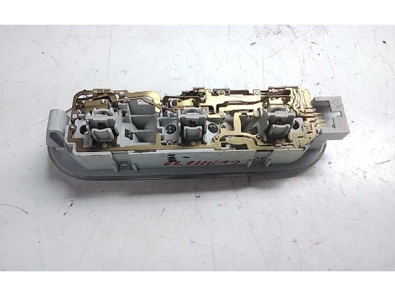 Recambio de luz interior para nissan qashqai (j10) acenta referencia OEM IAM   