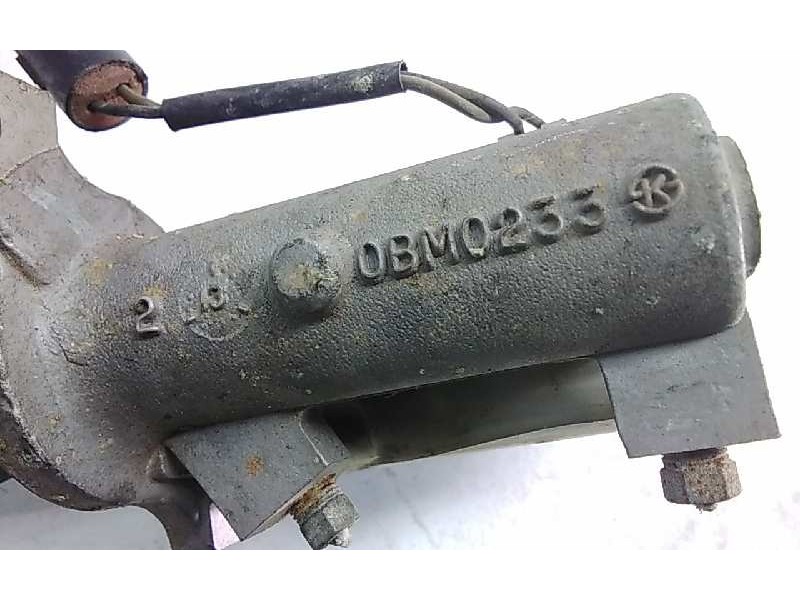 Recambio de bomba freno para ssangyong family 2.5 td referencia OEM IAM 0BM0233  