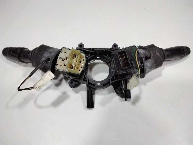 Recambio de mando limpia para daewoo tacuma sx referencia OEM IAM 96279224  