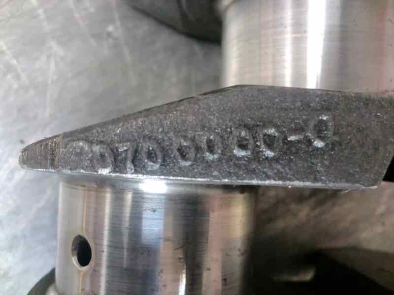 Recambio de cigueñal para nissan trade 2.8 referencia OEM IAM 707000  38564