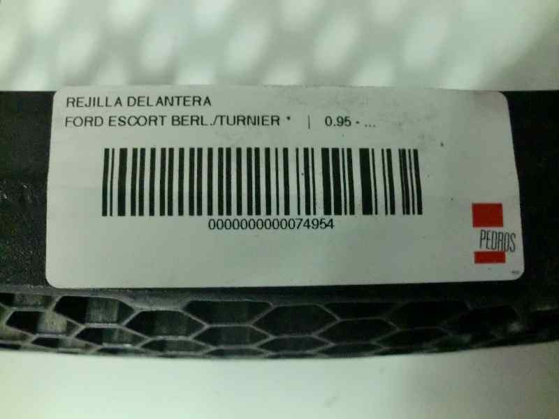 Recambio de rejilla delantera para ford escort berl./turnier referencia OEM IAM   38597