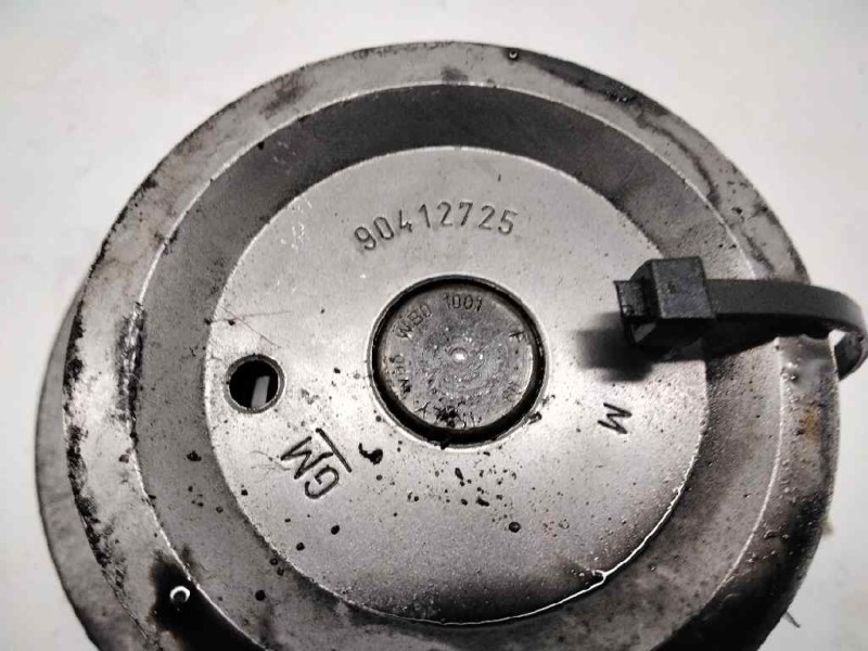 Recambio de bomba agua para opel astra g berlina 1.6 16v referencia OEM IAM 90412725  