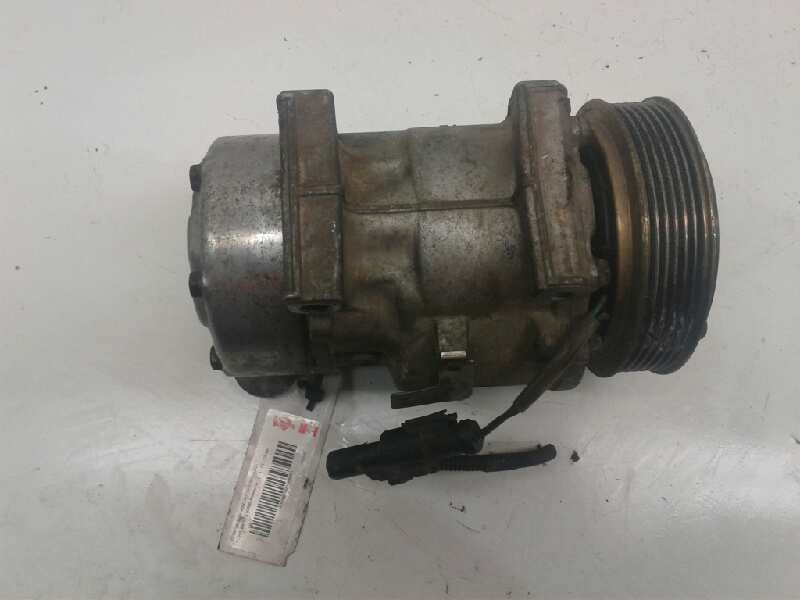 Recambio de compresor aire acondicionado para ford fiesta (cbk) ambiente referencia OEM IAM SD6VEAFE12  