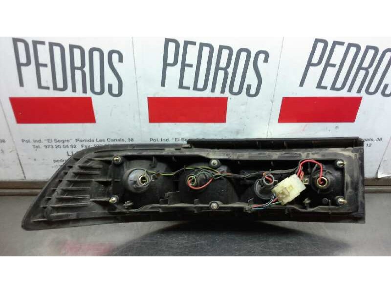 Recambio de piloto trasero derecho para mazda 323 berlina (bg) 1.6 cat referencia OEM IAM   38701