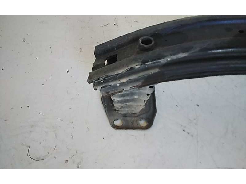 Recambio de refuerzo paragolpes delantero para opel combo d expression l1h1 referencia OEM IAM 95519540  