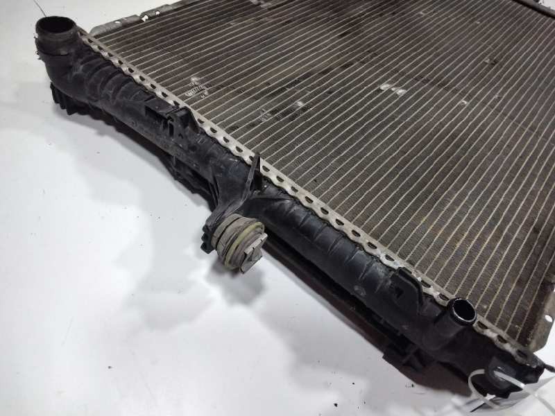 Recambio de radiador agua para volkswagen touareg (7la) tdi v10 referencia OEM IAM 7L6121253A  